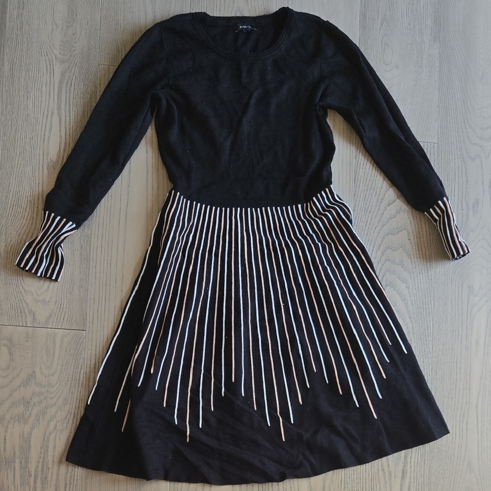 RW&CO. Black Ribbed Knit Crewneck Top